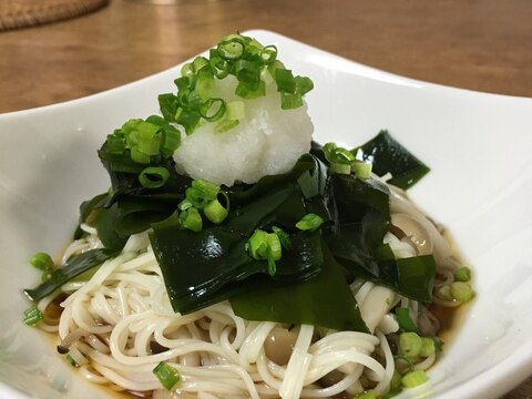 おろしシメジそうめん